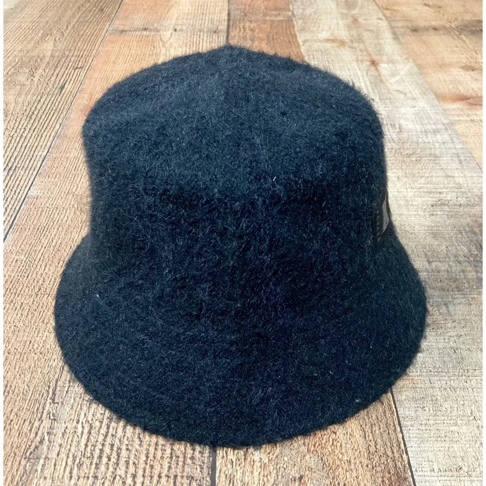 Savage X‎ Fenty Black Fuzzy Bucket Hat Eyelash Knit Logo Patch One Size